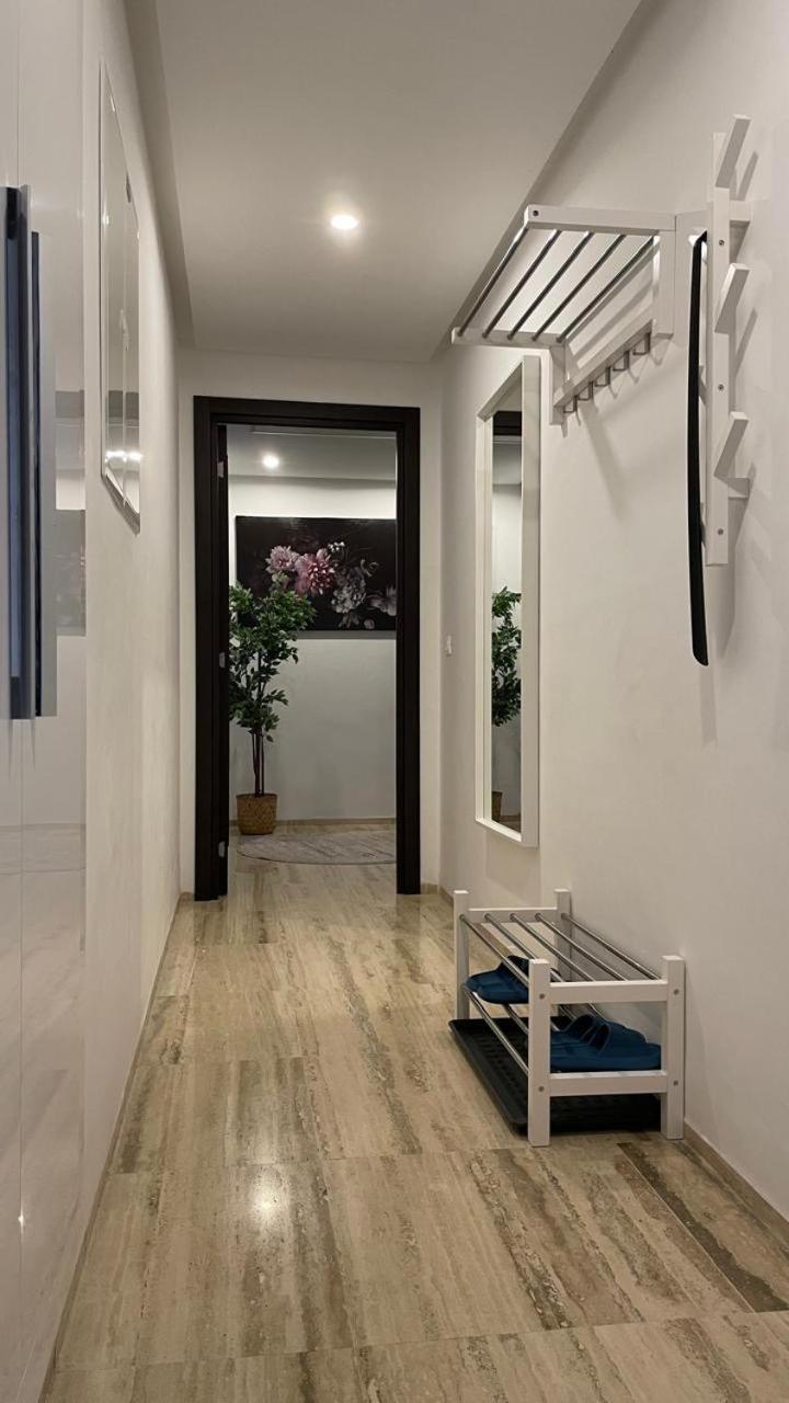 Schoene, Ruhige Neuwertige 127Qm Ferienwohnung Sidi Daoud Exterior photo